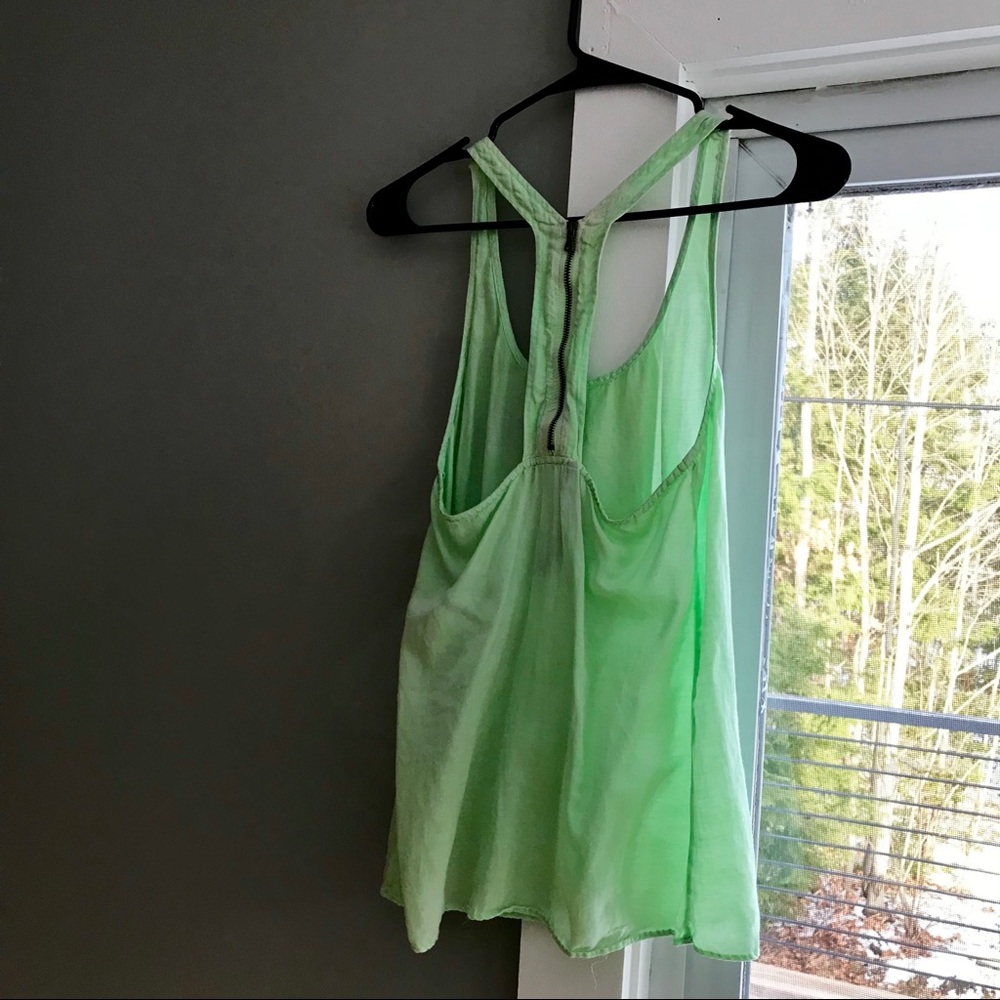 Zara Trafaluc Collection green tank! 🔫